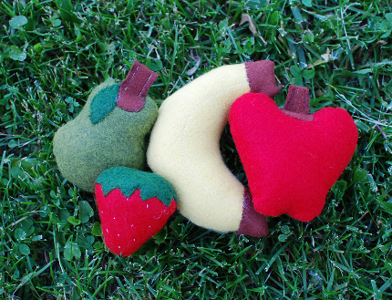 LillyBean Felt Market Fruit