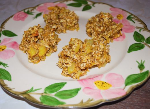 Pineapple Oatmeal Breakfast Cookies