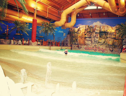 castaway bay wavepool sm