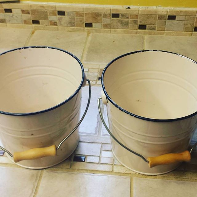 compost buckets