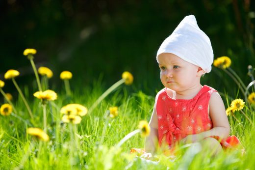 4 Benefits of Buying Sustainable Baby Clothes