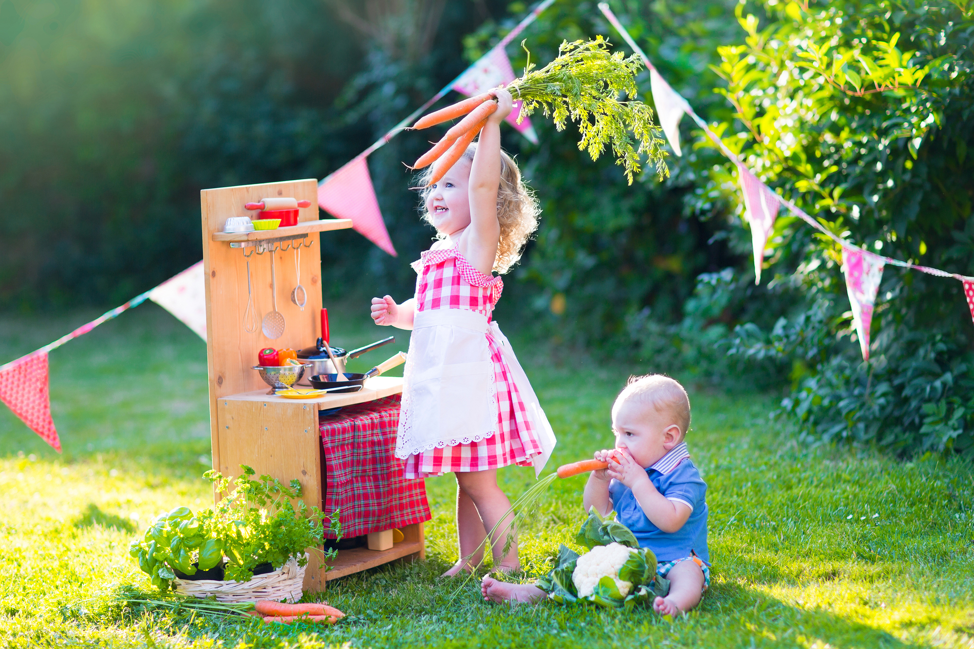 Natural Play Space in the Backyard for Kids